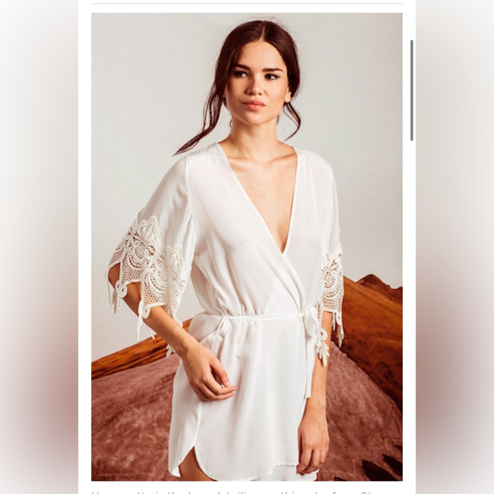 Stone Cold Fox white robe with lace detail - great bridal robe!